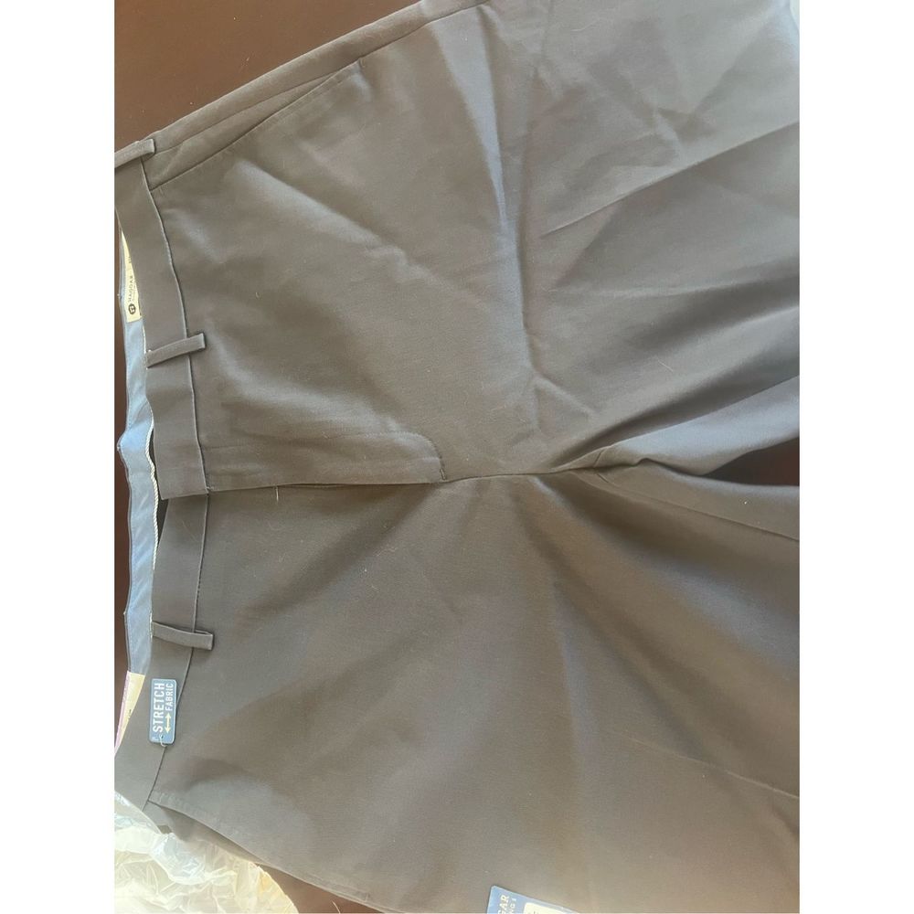 Haggar Flat Front Straight Fit Premium No Iron Khaki - Picture 2 of 4